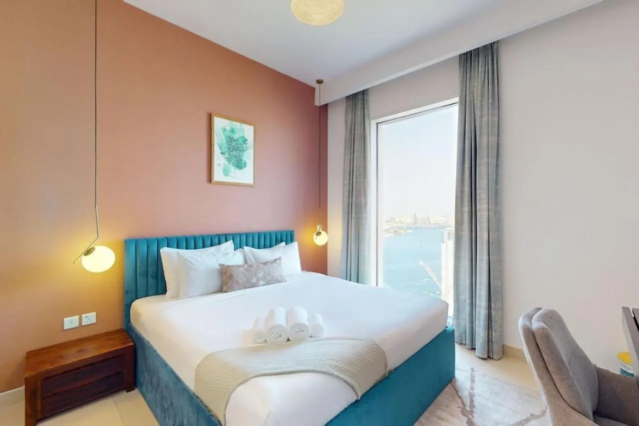 Creek Horizon Tower 2 - Colourful One Bedroom Dubai 0*,