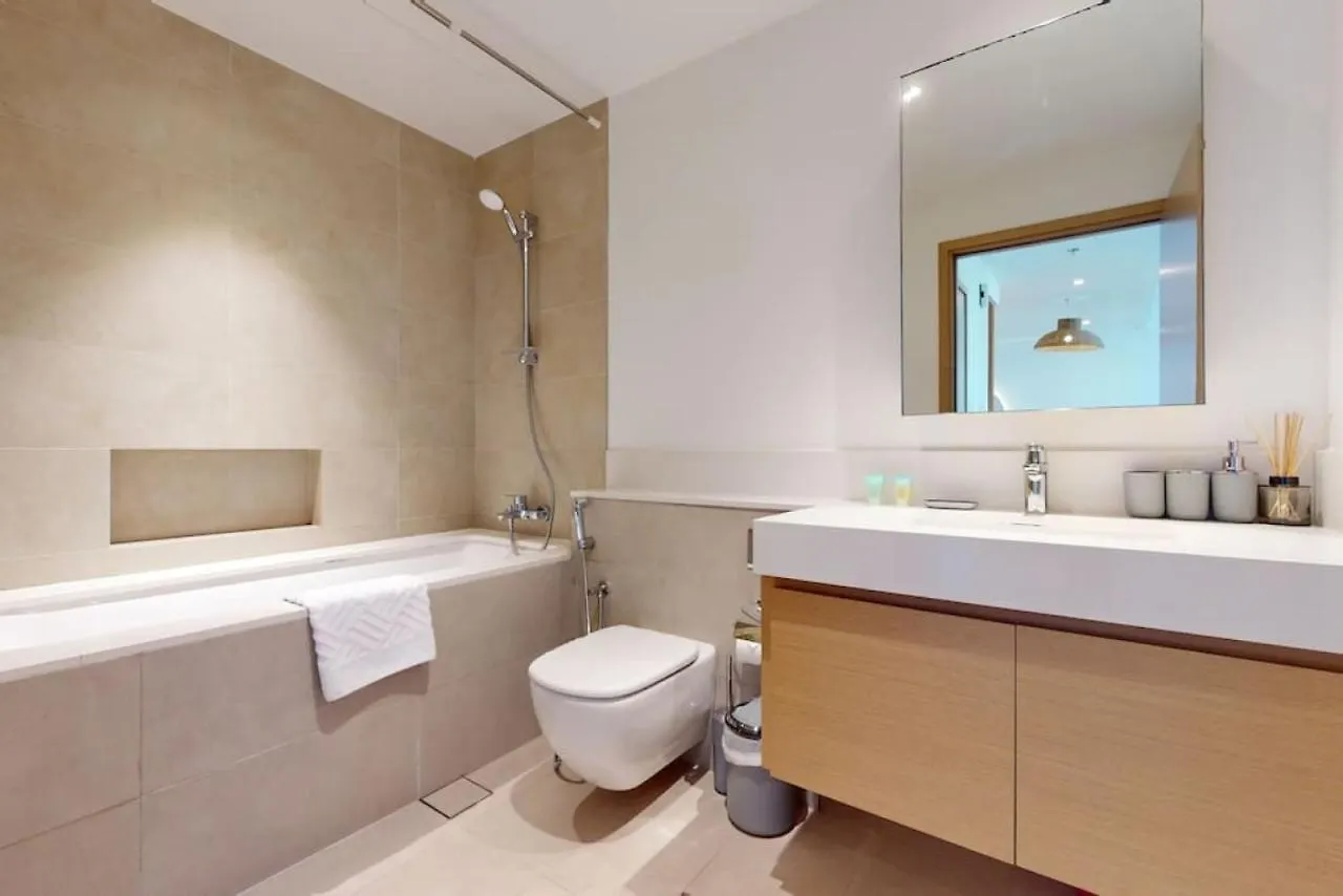 Creek Horizon Tower 2 - Colourful One Bedroom Dubai 0*,  United Arab Emirates